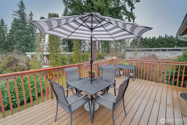 3702 201st Place SW, Lynnwood, WA 98036