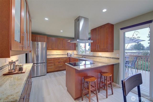 3702 201st Place SW, Lynnwood, WA 98036