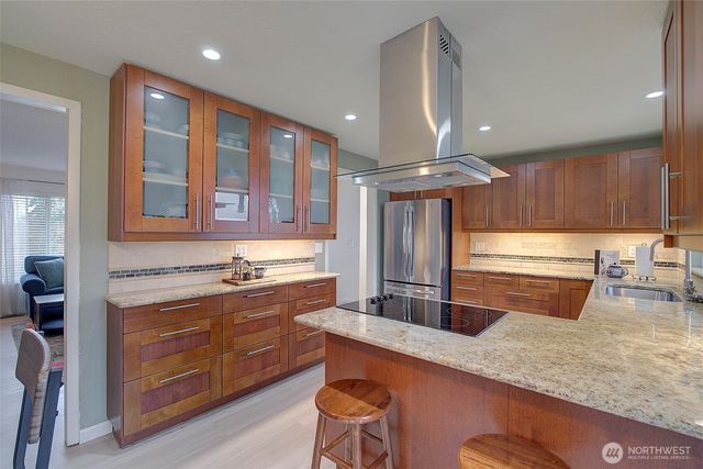 3702 201st Place SW, Lynnwood, WA 98036