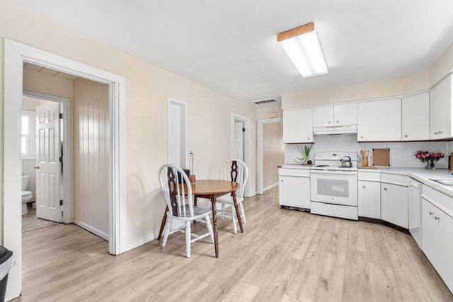 1406 I Street, Eureka, CA 95501