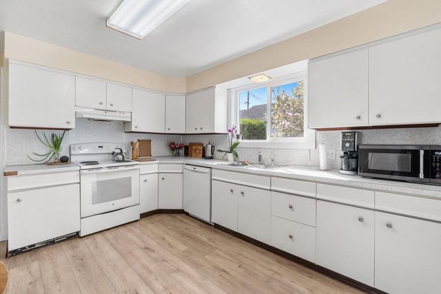 1406 I Street, Eureka, CA 95501