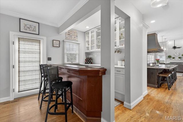 2221 Stonegate Manor Court, Chesterfield, MO 63017