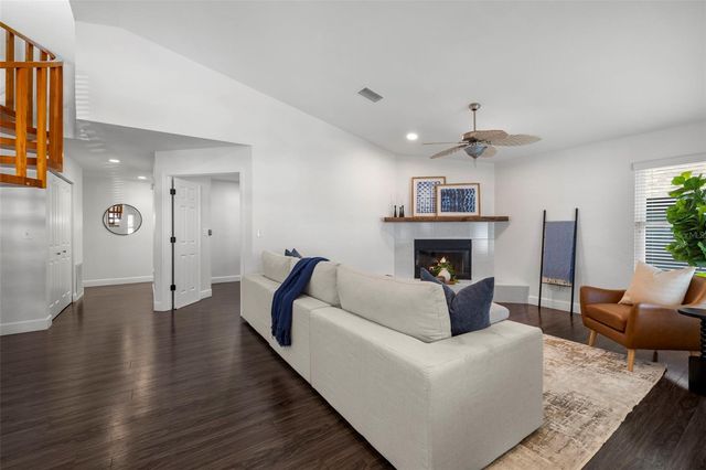 247 126TH AVENUE, Treasure Island, FL 33706