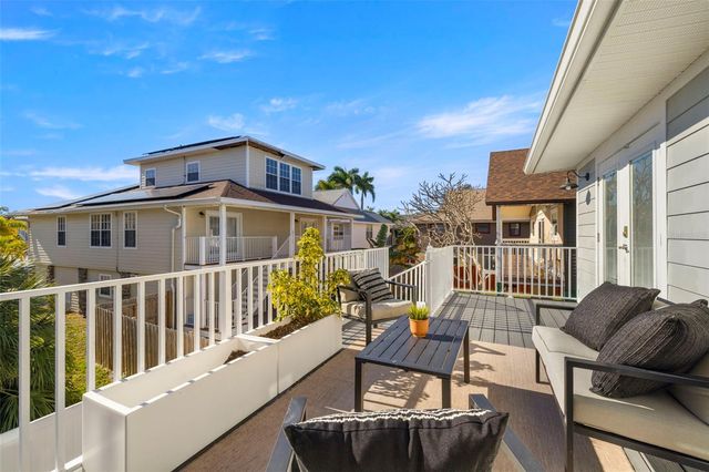 247 126TH AVENUE, Treasure Island, FL 33706