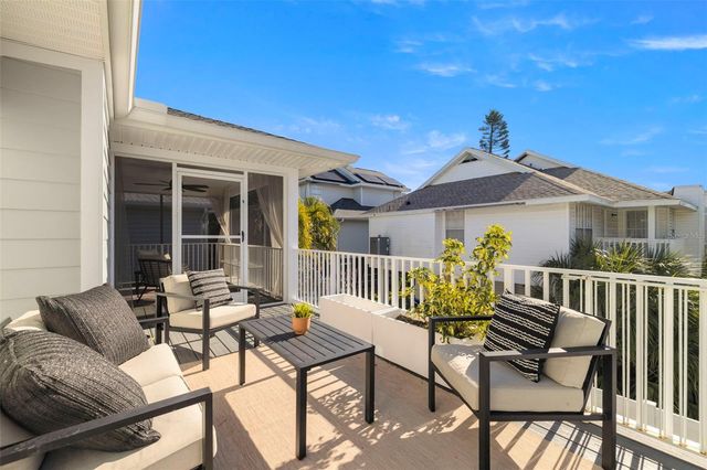 247 126TH AVENUE, Treasure Island, FL 33706