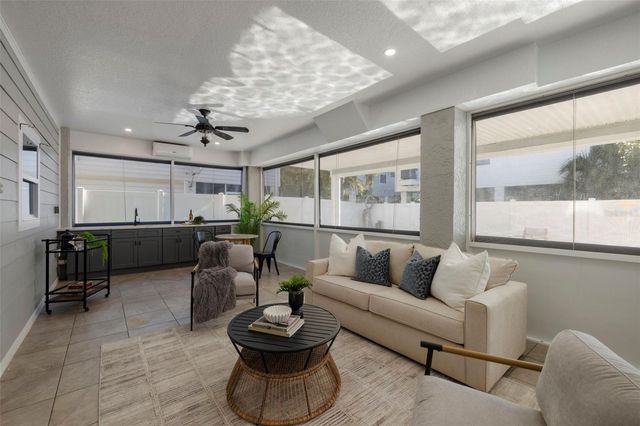 247 126TH AVENUE, Treasure Island, FL 33706