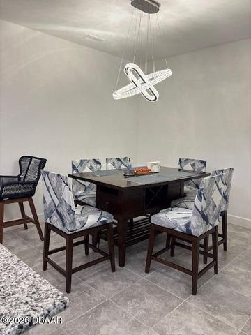 852 Coral Reef Way, Daytona Beach, FL 32124