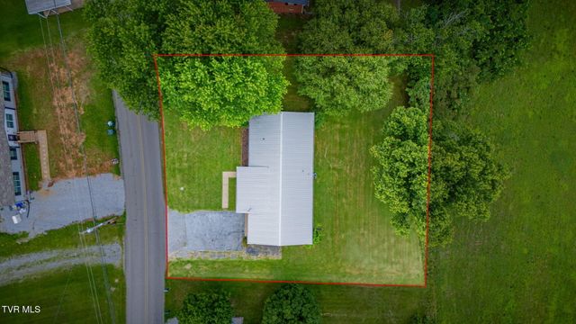 619 East Barton Ridge Road, Greeneville, TN 37745