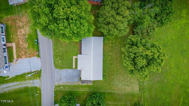 619 East Barton Ridge Road, Greeneville, TN 37745