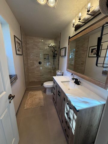 4180 Meadowview Lane, Hydesville, CA 95547