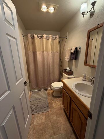 4180 Meadowview Lane, Hydesville, CA 95547