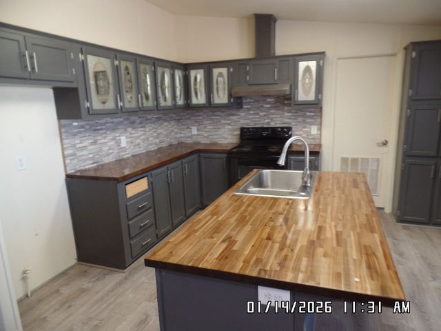 2635 E Suffock Avenue, Kingman, AZ 86409