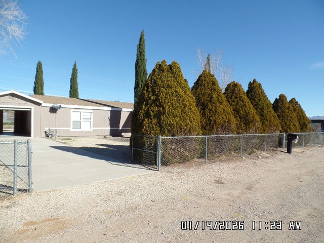 2635 E Suffock Avenue, Kingman, AZ 86409
