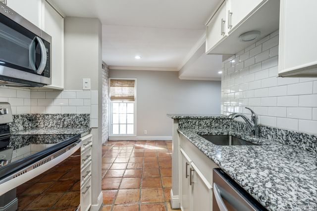 66 Brees Blvd Apt 34, San Antonio, TX 78209