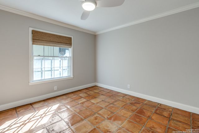 66 Brees Blvd Apt 34, San Antonio, TX 78209