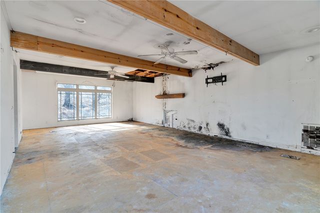 181 Madison 4110, Elkins, AR 72727