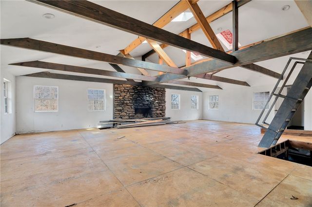 181 Madison 4110, Elkins, AR 72727