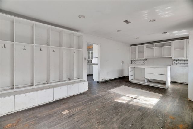 181 Madison 4110, Elkins, AR 72727