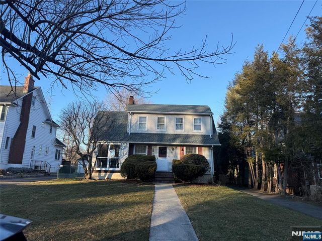 643 Spring Avenue, Ridgewood, NJ 07450
