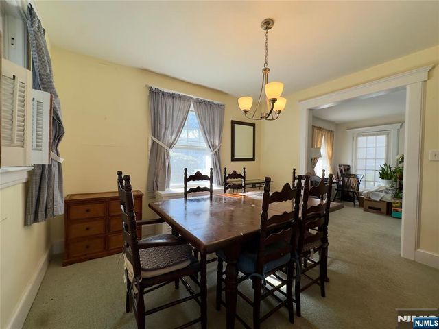 643 Spring Avenue, Ridgewood, NJ 07450