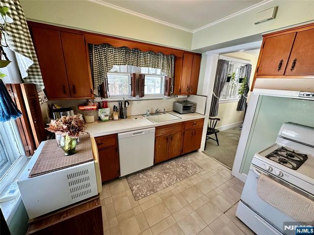 643 Spring Avenue, Ridgewood, NJ 07450