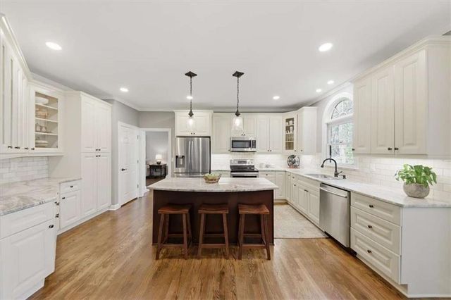 1700 Chattahoochee Run, Suwanee, GA 30024