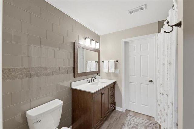 1700 Chattahoochee Run, Suwanee, GA 30024