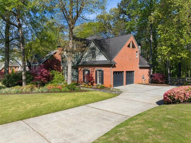 1700 Chattahoochee Run, Suwanee, GA 30024