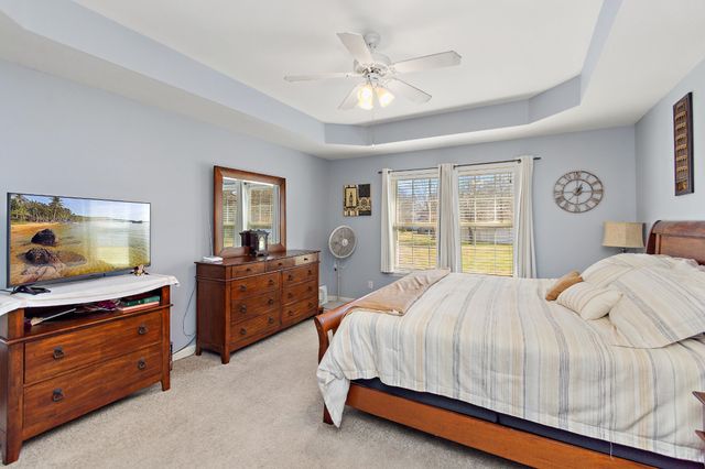 73 Deberry Ct, Manchester, TN 37355