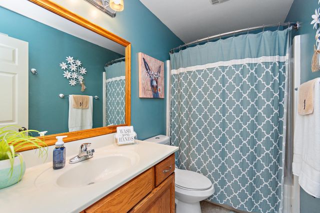 73 Deberry Ct, Manchester, TN 37355