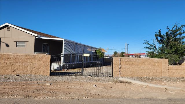1795 Surf Sand Dr, Bullhead City, AZ 86442