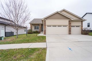 6268 NE 9th Court, Des Moines, IA 50313