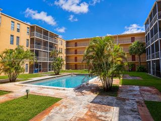 4848 NW 24th Court 436, Lauderdale Lakes, FL 33313