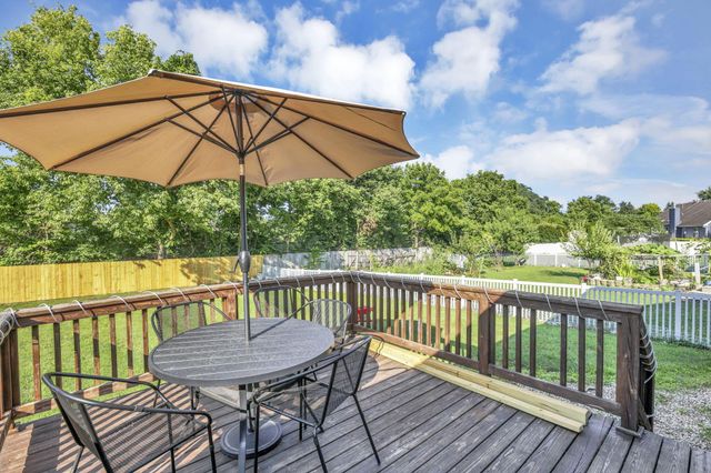 240 Pruden Drive, Pickerington, OH 43147