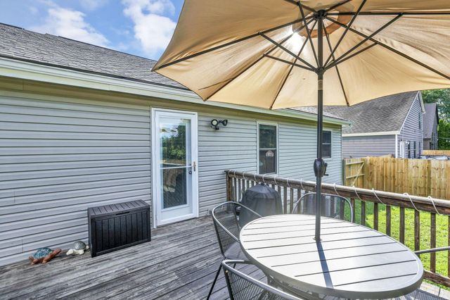 240 Pruden Drive, Pickerington, OH 43147