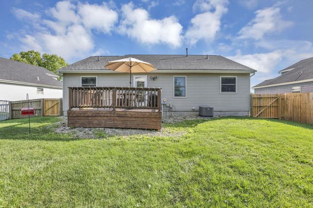 240 Pruden Drive, Pickerington, OH 43147
