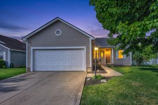 240 Pruden Drive, Pickerington, OH 43147