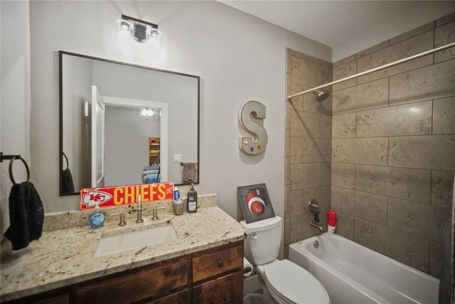 1201 Synterra Estates Loop, Jacksboro, TX 76458