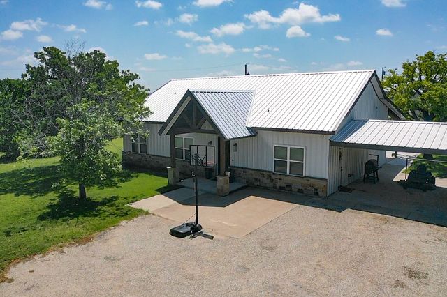 1201 Synterra Estates Loop, Jacksboro, TX 76458