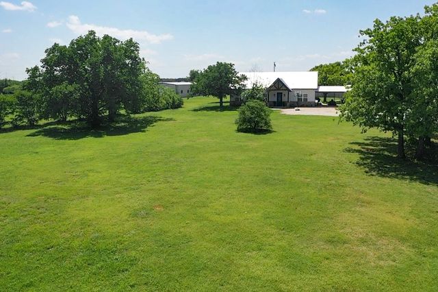 1201 Synterra Estates Loop, Jacksboro, TX 76458