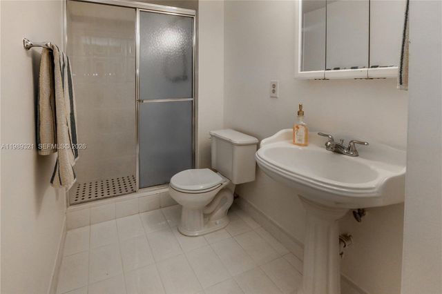 2821 N Miami Beach Boulevard 2K, North Miami Beach, FL 33160