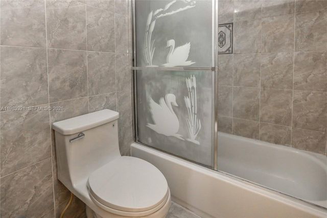 2821 N Miami Beach Boulevard 2K, North Miami Beach, FL 33160