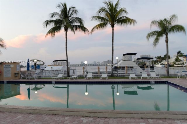 2821 N Miami Beach Boulevard 2K, North Miami Beach, FL 33160