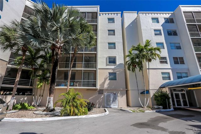 2821 N Miami Beach Boulevard 2K, North Miami Beach, FL 33160
