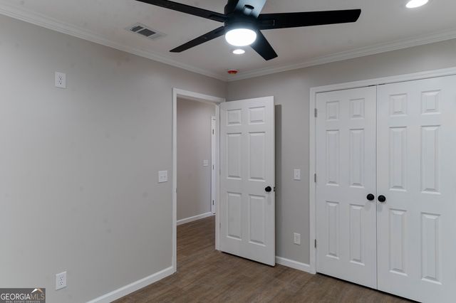 227 Twinn Lakes Drive, Baxley, GA 31513