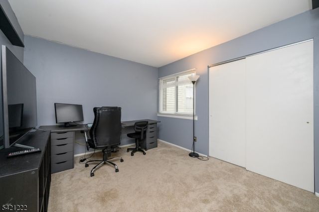 1614 Spruce Hills Dr, Glen Gardner Boro, NJ 08826