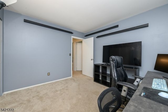 1614 Spruce Hills Dr, Glen Gardner Boro, NJ 08826