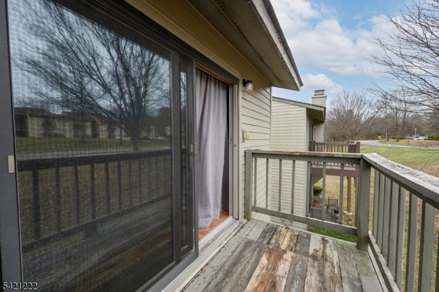 1614 Spruce Hills Dr, Glen Gardner Boro, NJ 08826