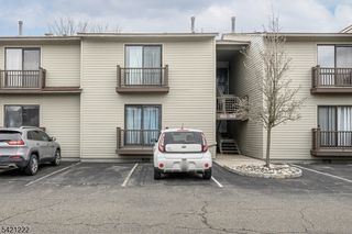 1614 Spruce Hills Dr, Glen Gardner Boro, NJ 08826