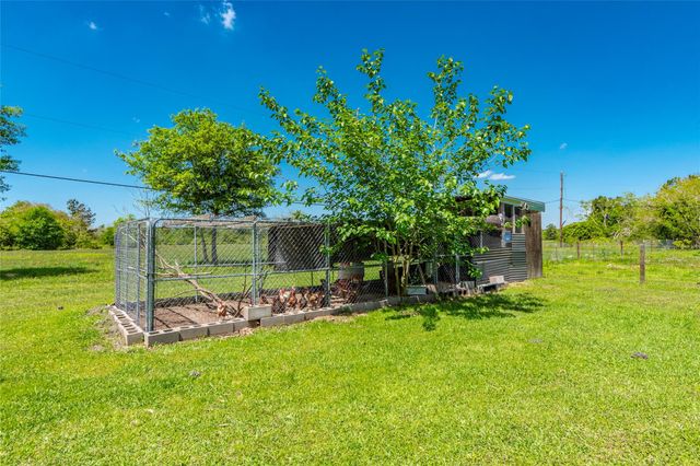 5383 Wilson Avenue, Alvin, TX 77511